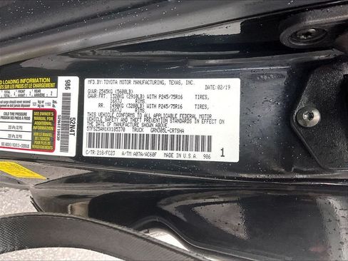 Used 2019 Toyota Tacoma SR5 AWD/4WD image 36