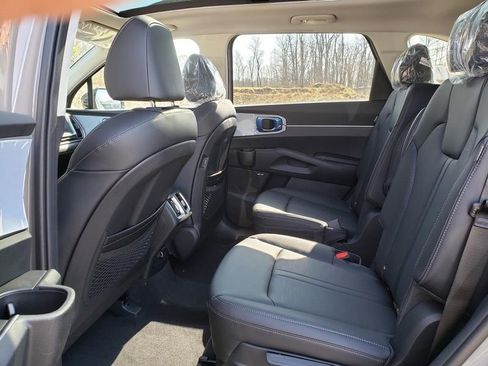 New 2026 Kia Sorento X-Line EX image 7