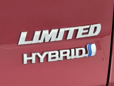 Certified 2024 Toyota RAV4 Limited w/ Advanced Technology Package AWD/4WD image 9