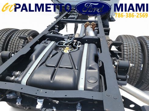 Used 2024 Ford F350 XL w/ XL Chrome Package AWD/4WD image 7