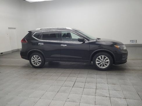 Used 2019 Nissan Rogue SV FWD image 11