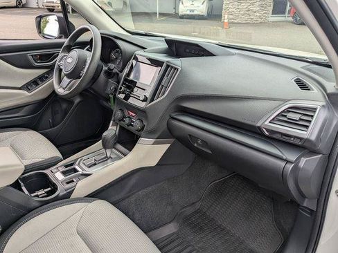 Used 2022 Subaru Forester Limited AWD/4WD image 31