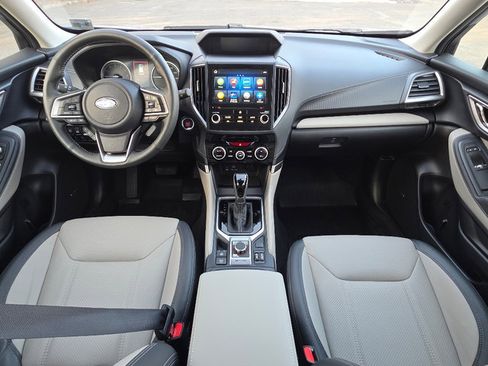 Used 2023 Subaru Forester Limited w/ Popular Package #2 image 2