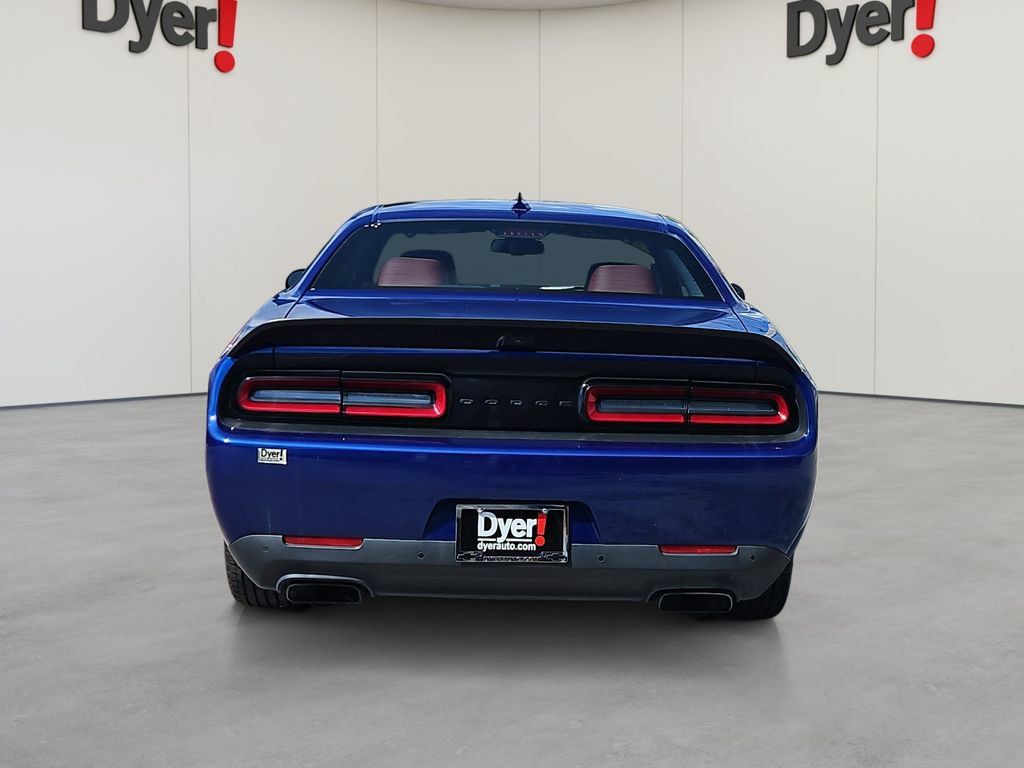 Used 2022 Dodge Challenger SRT Hellcat RWD image 4