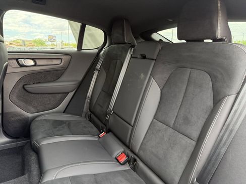 Used 2024 Volvo C40 P8 Recharge Ultimate w/ Protection Package Premier image 35