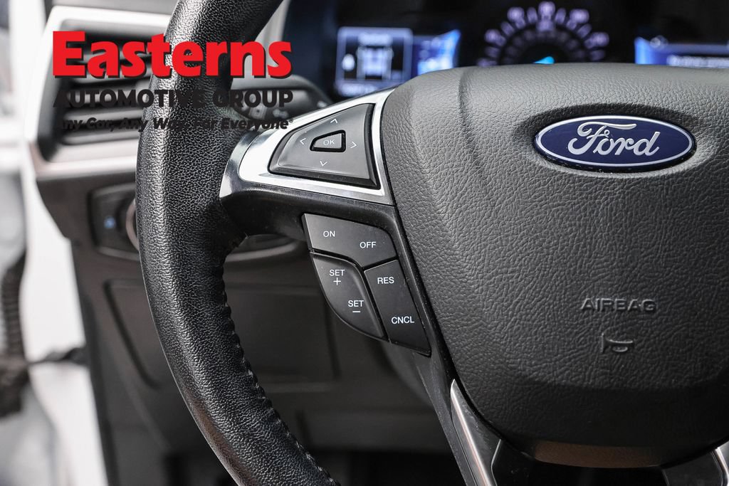 Used 2023 Ford Edge SEL AWD/4WD image 16