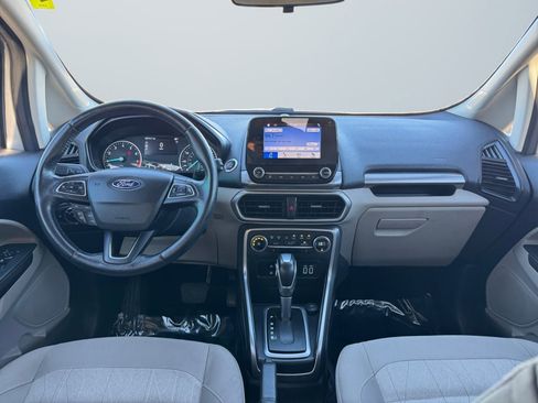 Used 2019 Ford EcoSport SE image 10