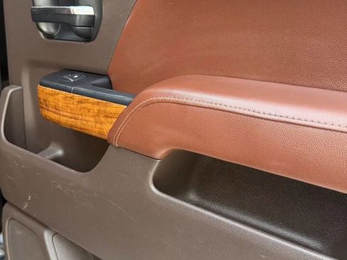 Used 2015 Chevrolet Silverado 3500 High Country w/ Duramax Plus Package image 24