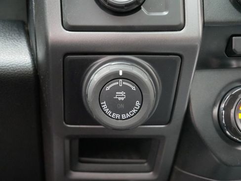 Used 2016 Ford F150 XLT w/ Equipment Group 302A Luxury AWD/4WD image 25