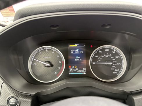 Certified 2023 Subaru Forester Premium image 14