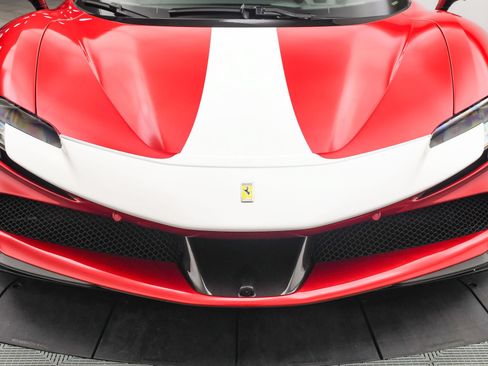 Used 2023 Ferrari SF90 Stradale AWD/4WD image 33