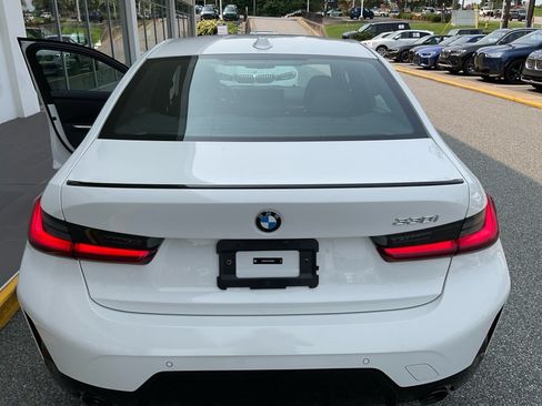 Used 2024 BMW 330i Sedan w/ M Sport Package RWD image 14