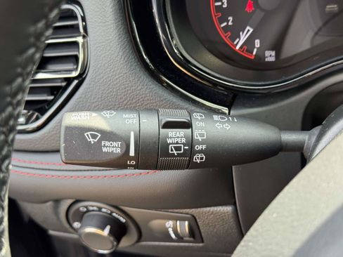 Used 2025 Dodge Durango GT w/ Blacktop Package AWD/4WD image 22