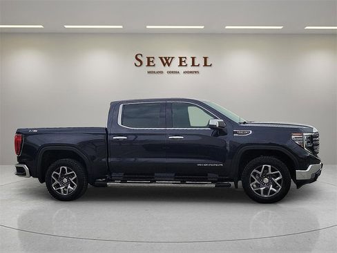 Used 2023 GMC Sierra 1500 SLT w/ SLT Premium Package image 6