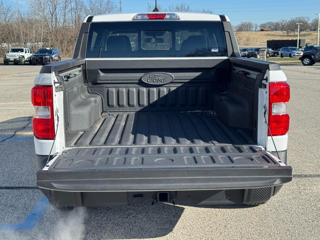 Used 2024 Ford Maverick Lariat AWD/4WD image 5