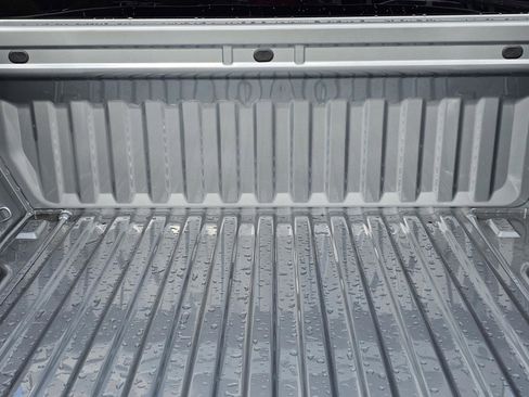 New 2025 Chevrolet Silverado 1500 LT image 12