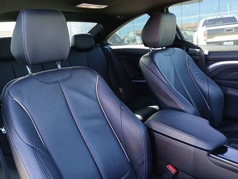 Used 2019 BMW 440i Coupe w/ M Sport Package image 12