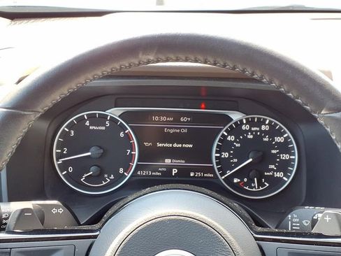 Used 2023 Nissan Rogue SV w/ SV Premium B Package image 12