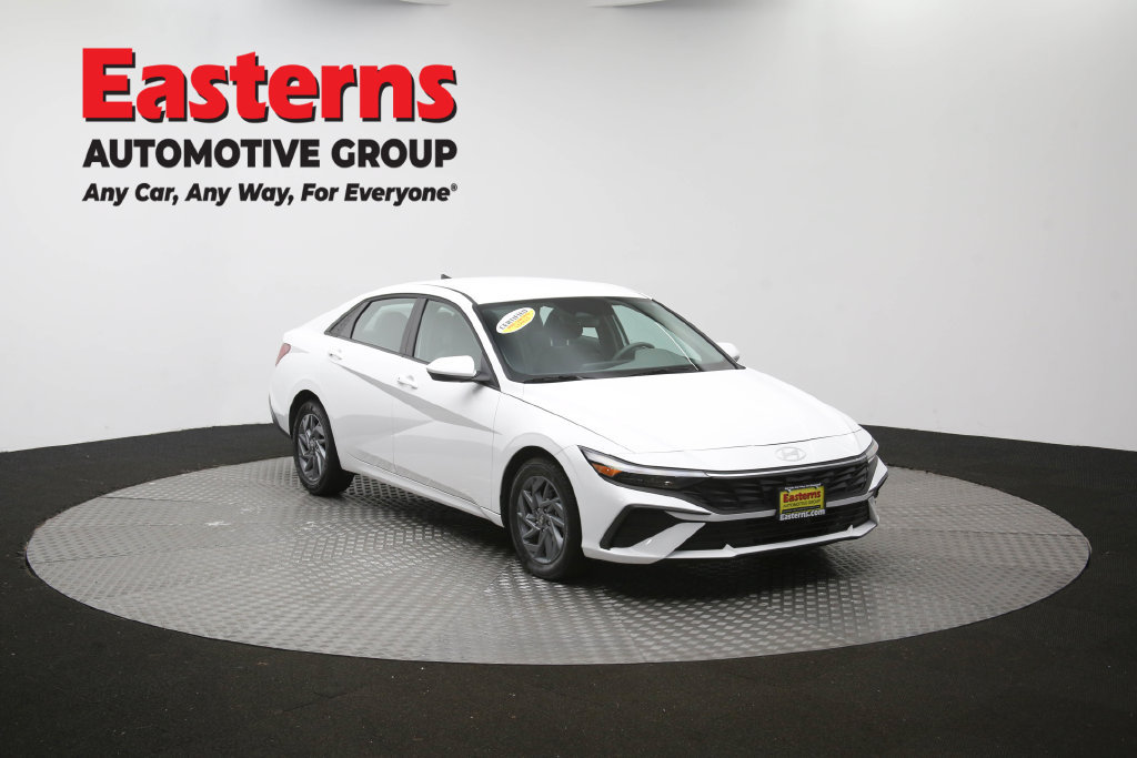 Used 2026 Hyundai Elantra Hybrid FWD image 51