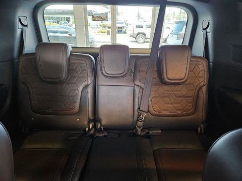 Certified 2025 Nissan Armada Platinum Reserve AWD/4WD image 29