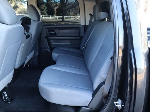 Used 2018 RAM 2500 Tradesman w/ Chrome Appearance Group image 20