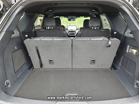 New 2026 Ford Explorer ST-Line w/ ST-Line Street Pack RWD image 12