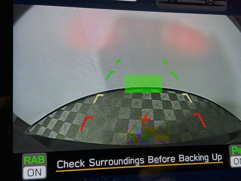 Used 2021 Subaru Outback Limited image 28