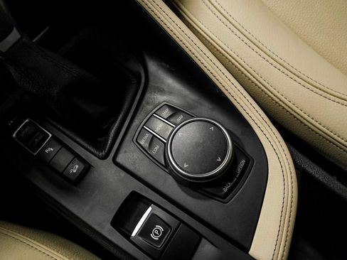 Used 2018 BMW X1 xDrive28i AWD/4WD image 27