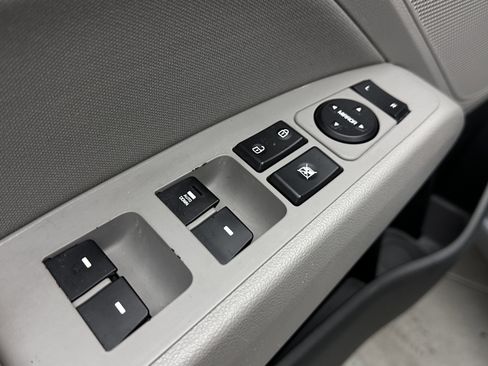 Used 2019 Hyundai Elantra SEL FWD image 11