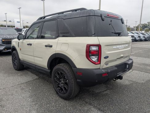 New 2025 Ford Bronco Sport Badlands image 6