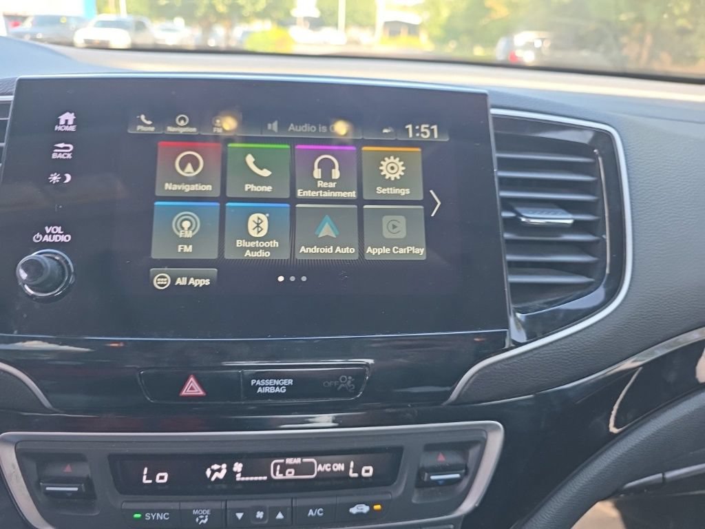 Used 2021 Honda Pilot Elite image 16