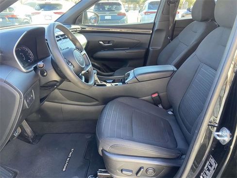 Certified 2023 Hyundai Santa Cruz SEL image 13