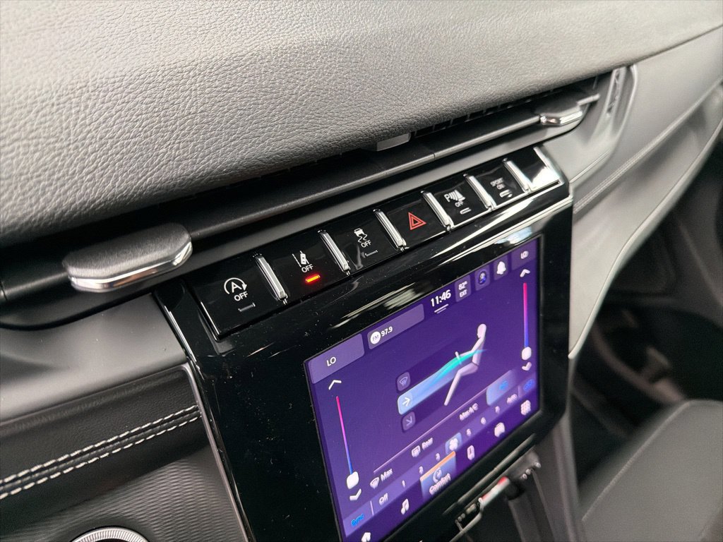 New 2026 Jeep Grand Cherokee Laredo RWD image 23