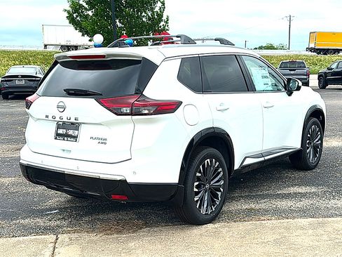 New 2026 Nissan Rogue Platinum AWD/4WD image 8