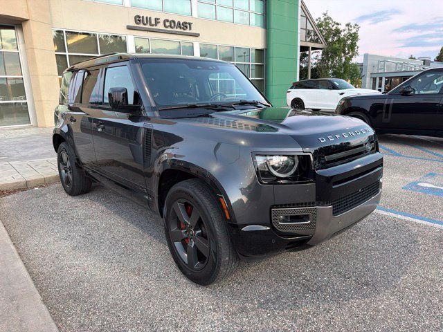 Used 2023 Land Rover Defender 110 X AWD/4WD image 2