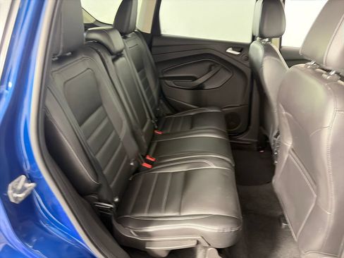 Used 2017 Ford Escape Titanium AWD/4WD image 29