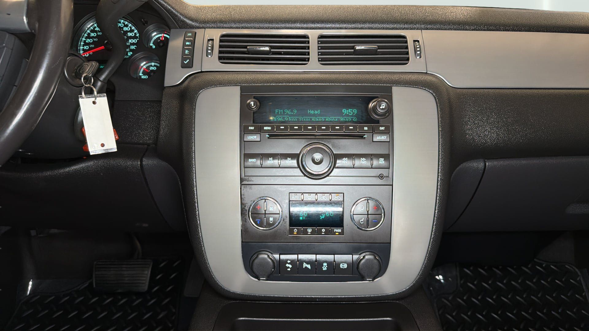 Used 2012 Chevrolet Silverado 2500 LTZ w/ LTZ Plus Package AWD/4WD image 16