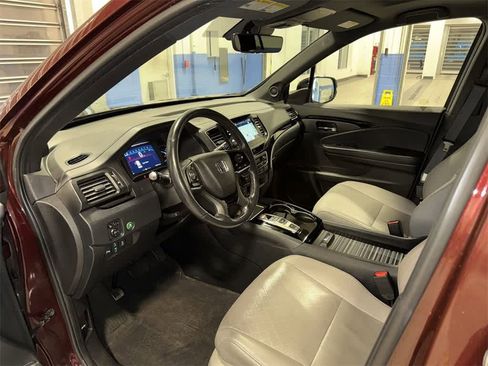 Certified 2021 Honda Passport Elite image 36