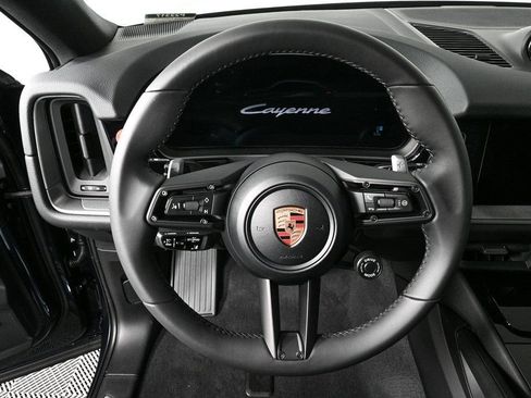 Used 2026 Porsche Cayenne Coupe AWD/4WD image 9