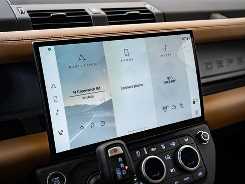 New 2026 Land Rover Defender 130 V8 image 28