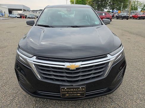 Used 2023 Chevrolet Equinox LS FWD image 8