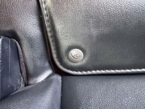 Used 2017 Toyota Prius Prime Premium image 23