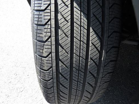 Used 2025 Mercedes-Benz GLB 250 GLB 250 4MATIC image 21