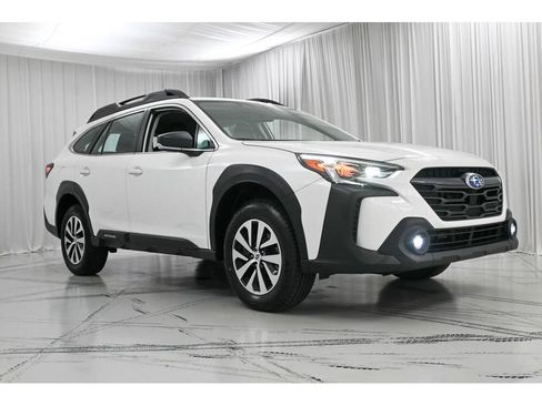 Used 2024 Subaru Outback AWD/4WD image 2