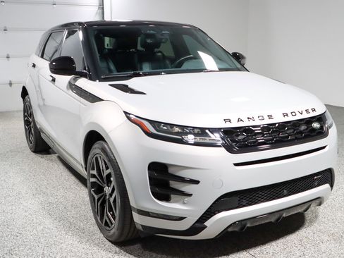 Used 2022 Land Rover Range Rover Evoque R-Dynamic S image 5