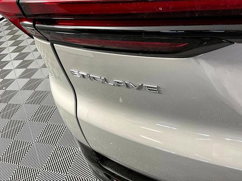 New 2026 Buick Enclave Sport Touring w/ Super Cruise Package image 9