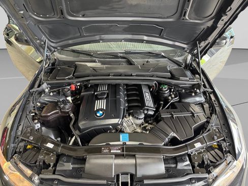 Used 2010 BMW 328i xDrive Coupe AWD/4WD image 19
