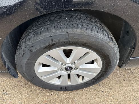 Used 2018 Subaru Outback 2.5i Premium AWD/4WD image 6