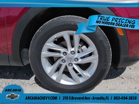 Used 2024 Buick Envista Preferred w/ Advanced Safety Package FWD image 11