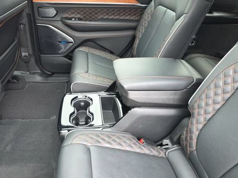 Used 2025 Jeep Grand Cherokee L Summit AWD/4WD image 44